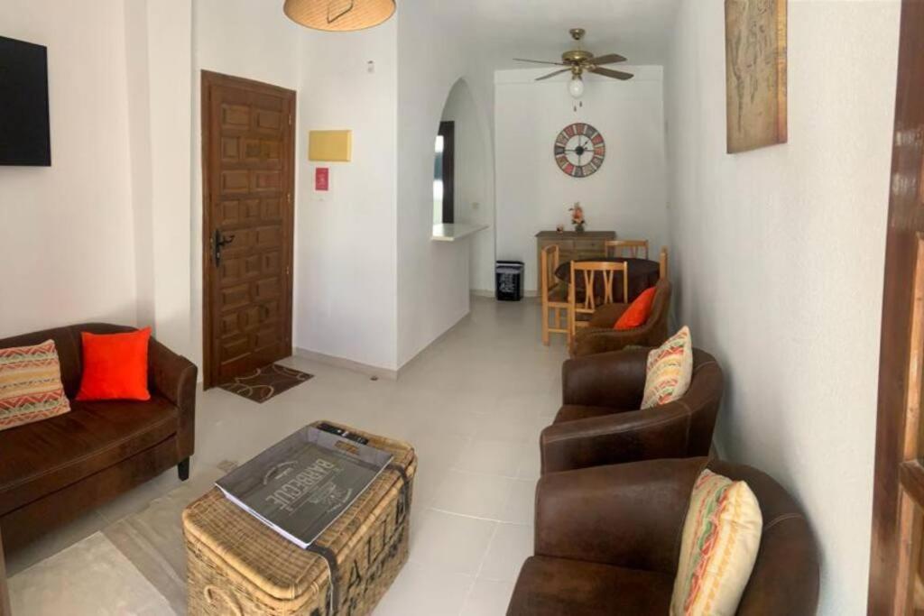 Apartamento Tranquila Torrevieja Exterior foto